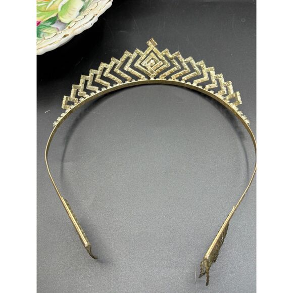 Vintage Rhinestone Wedding Tiara Crown Bride Crystal - Picture 8 of 8